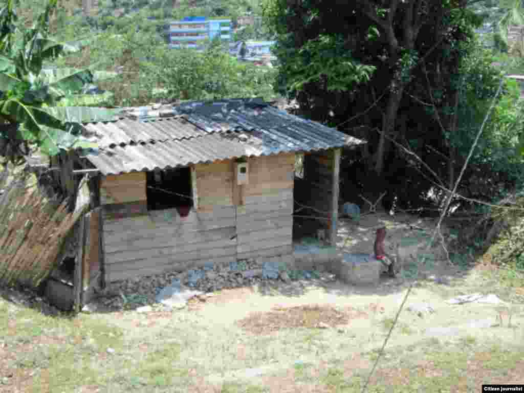 Recorrido por barrios de Santiago de Cuba @libertadorbrea