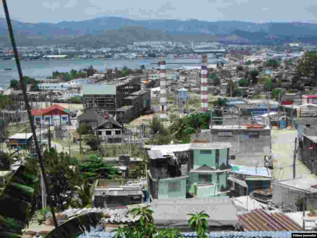 Recorrido por barrios de Santiago de Cuba @libertadorbrea